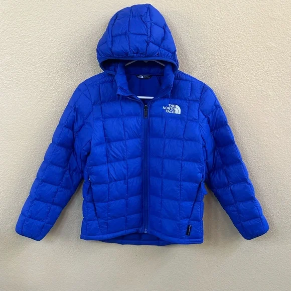 The North Face Thermoball Hooded
Insulated Jacket Boys Medium New Without Tags! - Picture 6 of 16